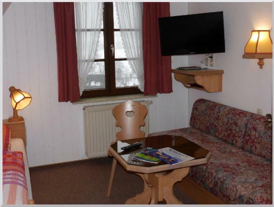 Gasthof-Pension Rotes Haus Oberwiesenthal Eksteriør billede